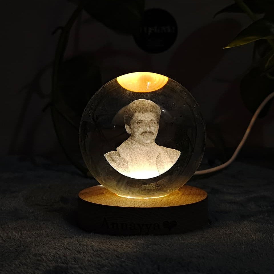 Personalised 2D Crystavia™ Eternal Memories Crystal Lamp